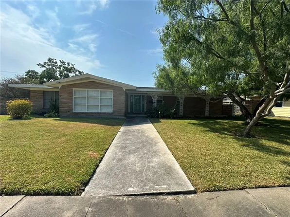 301 Bermuda Pl, Corpus Christi, TX 78411
