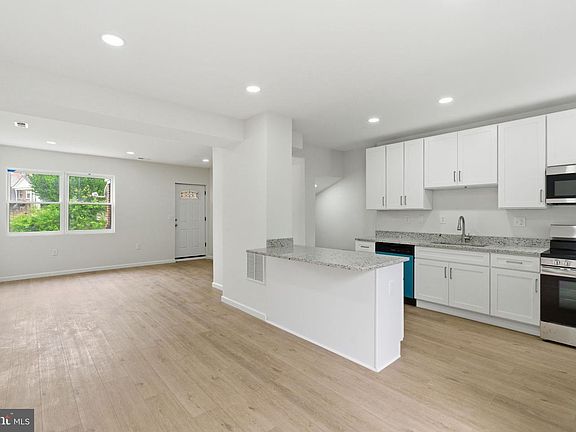 2nd image of 4111 Roland View Ave