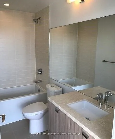 290 Adelaide St W #1204 — Photo 5
