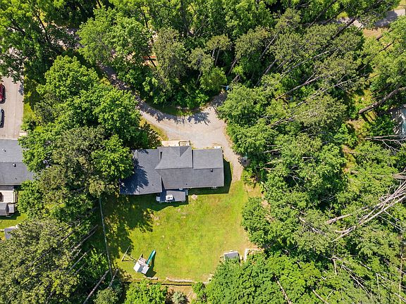 2nd image of 2726 N Goldring Rd