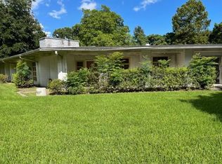 200 Woodland Dr, New Orleans, LA 70131