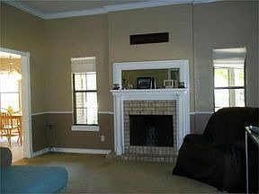 5th image of 1668 Green Briar Dr