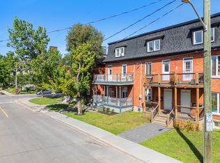 389 Daly Ave #1, Ottawa, ON K1N6H1