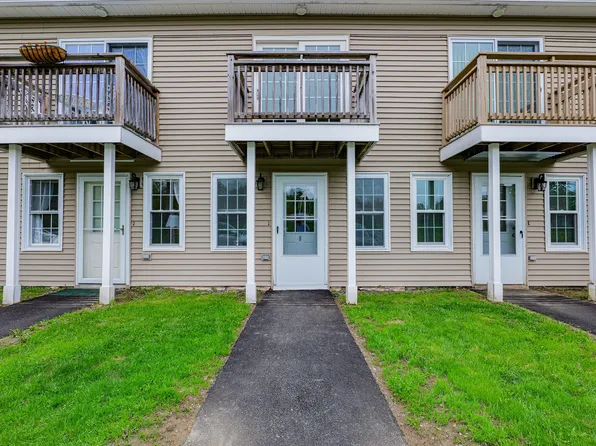 35 Mathews Avenue #8, Waterville, ME 04901