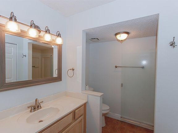 5th image of 110 Ocean Hollow Ln APT 215
