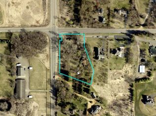4775 Bayside Rd, Maple Plain, MN 55359