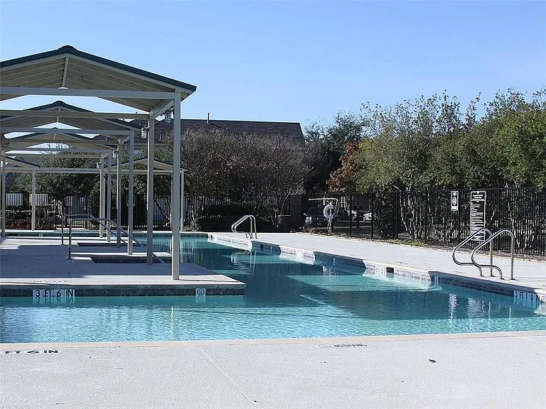 8712 Paradise Dr — Photo 20