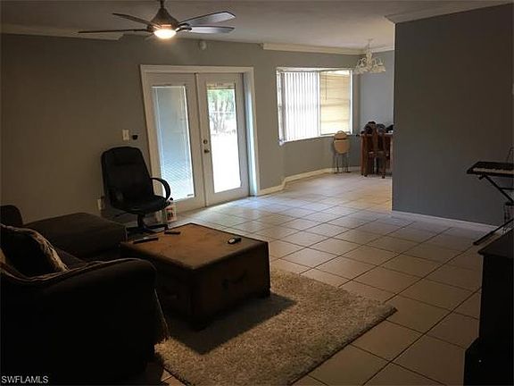 5th image of 749 Cayce Ln