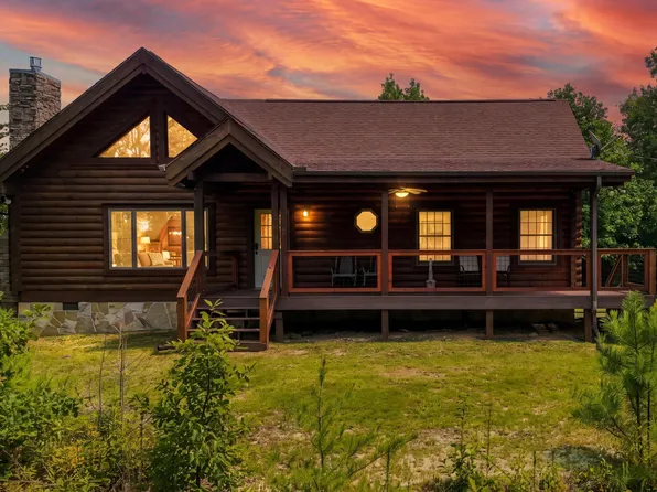 2469 Misty Shadows Dr, Sevierville, TN 37862