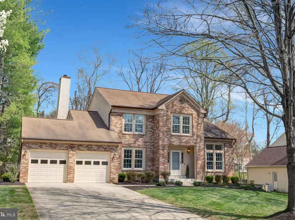 4809 Sweetbirch Dr, Rockville, MD 20853