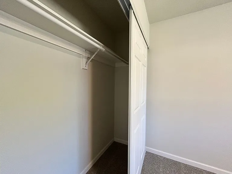 210 SW 142nd Ave — Photo 22