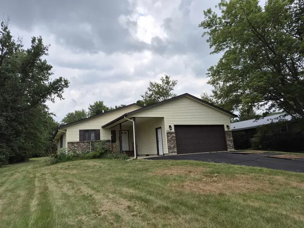 830 Lake Summerset Rd, Davis, IL 61019