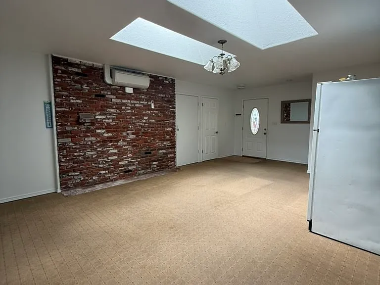 4330 Monroe Ave NE #2 — Photo 5