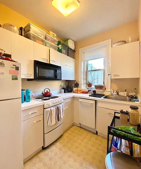 32 Ransom Rd — Photo 3