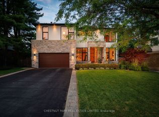 2121 Harvest Dr, Mississauga, ON L4Y1T7