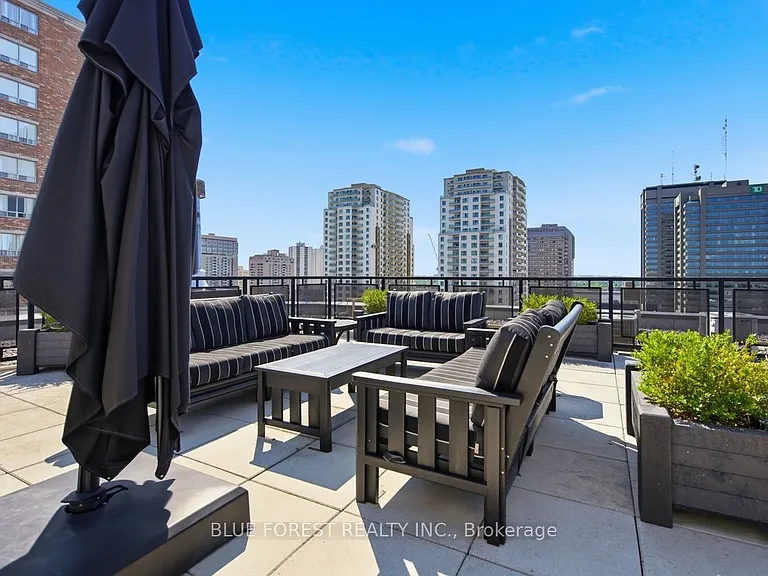7 Picton St #904 — Photo 37