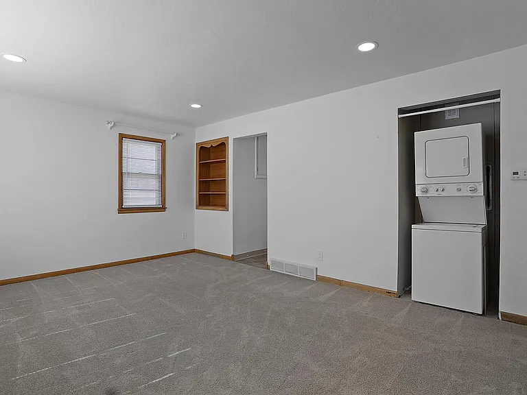 4002 Mallow Rd #B — Photo 5