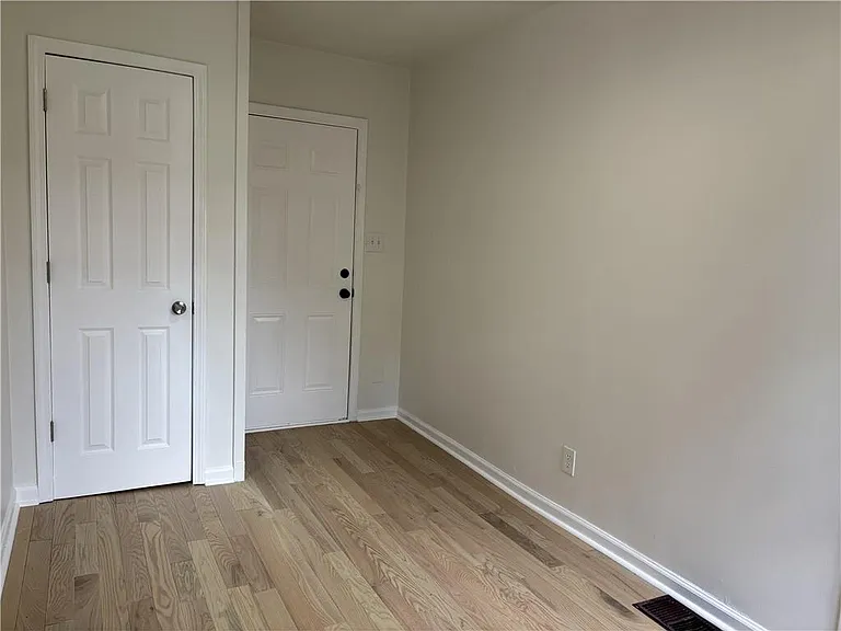 2469 Glynn Dr SE — Photo 25