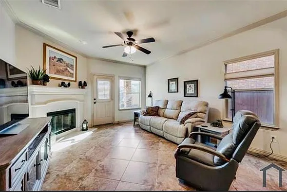 3925 Weatherstone Dr — Photo 6