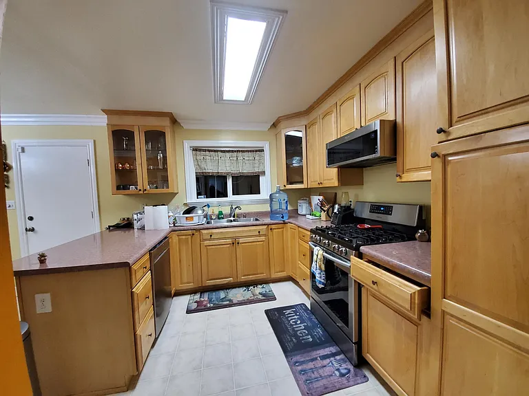 4439 Margery Dr — Photo 7