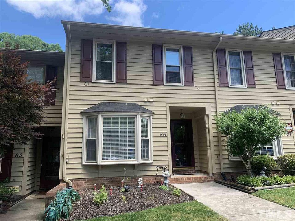 1st image of 86 Stone Hill Ct
