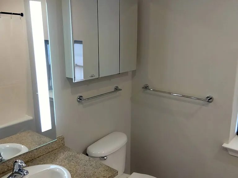 38 Imlay St #C — Photo 7
