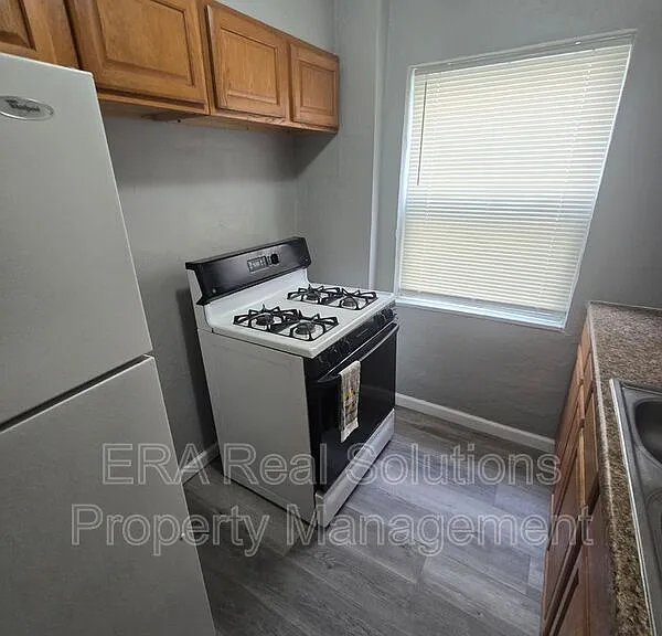 1478 Forest St #A — Photo 8