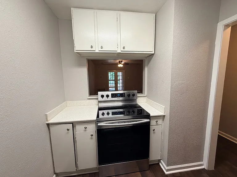 5719 B Street — Photo 3
