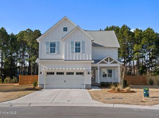 28 Perch Place, Hampstead, NC 28443