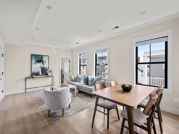 303 Maverick St #Penthouse, Boston, MA 02128