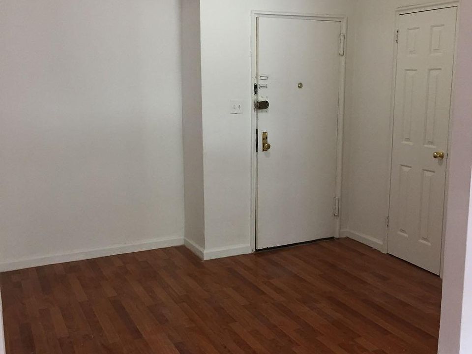 1st image of 8420 51st Ave APT 4C