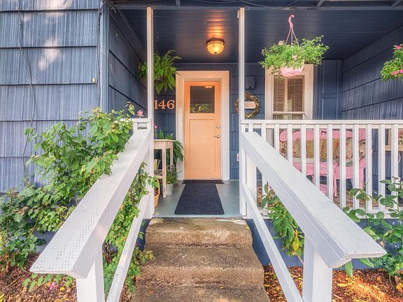 2nd image of 146 SE Alder St