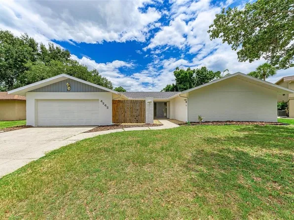 4242 Dryden Cir, Sarasota, FL 34241