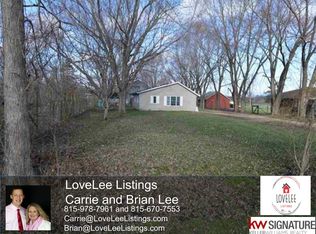 8425 Friday Rd, Davis Junction, IL 61020