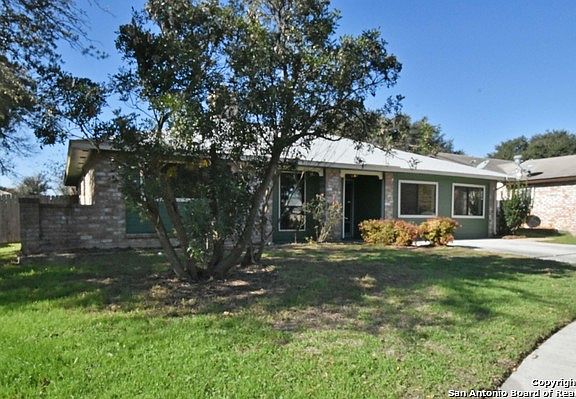 2nd image of 4707 Esterbrook