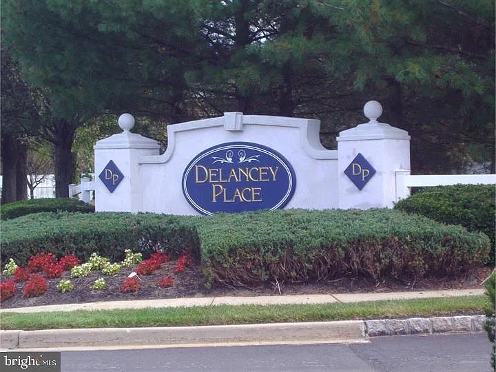 1807 Delancey Way — Photo 3