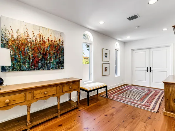 1833 SE 7th St, Fort Lauderdale, FL 33316