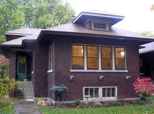806 S Maple Ave, Oak Park, IL 60304