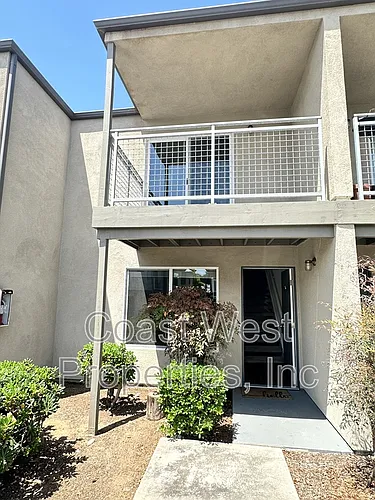 120 Phoebe St Photo 1