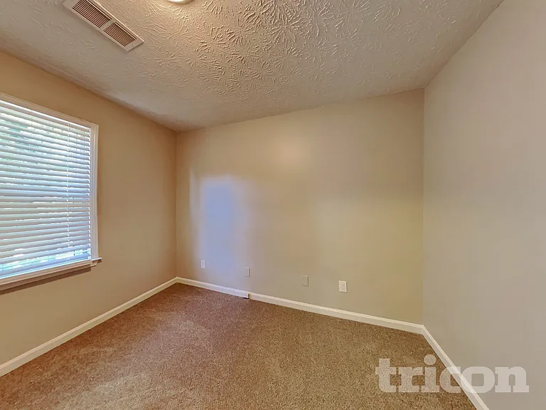 1182 Plunkett Way — Photo 13