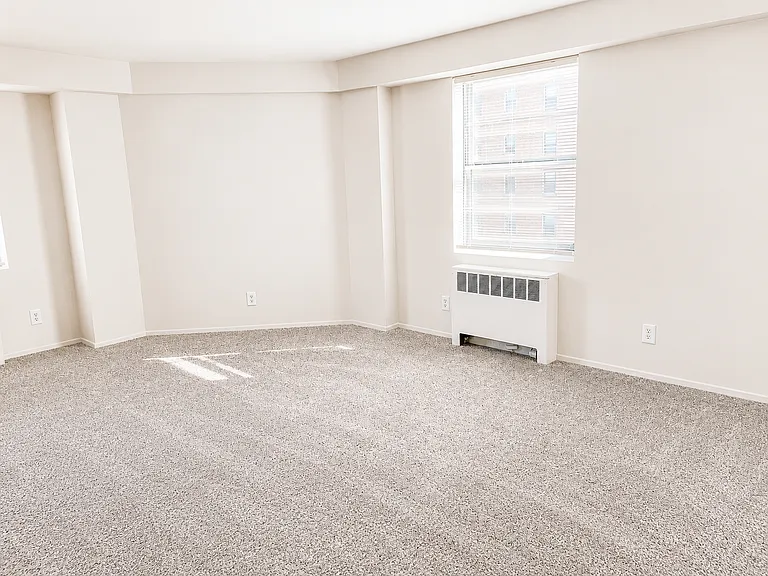 The Avenue apartments — Photo 11