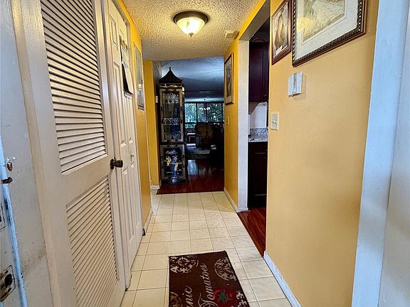 2nd image of 6575 W Oakland Park Boulevard #202
