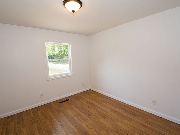 5th image of 52361 Zellers St