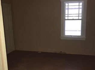 1548 E Walnut St, Decatur, IL 62526