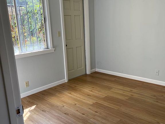 3rd image of 1531 Pacheco St