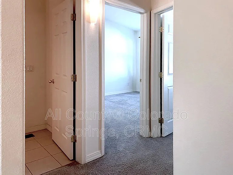 4305 Prestige Point — Photo 27