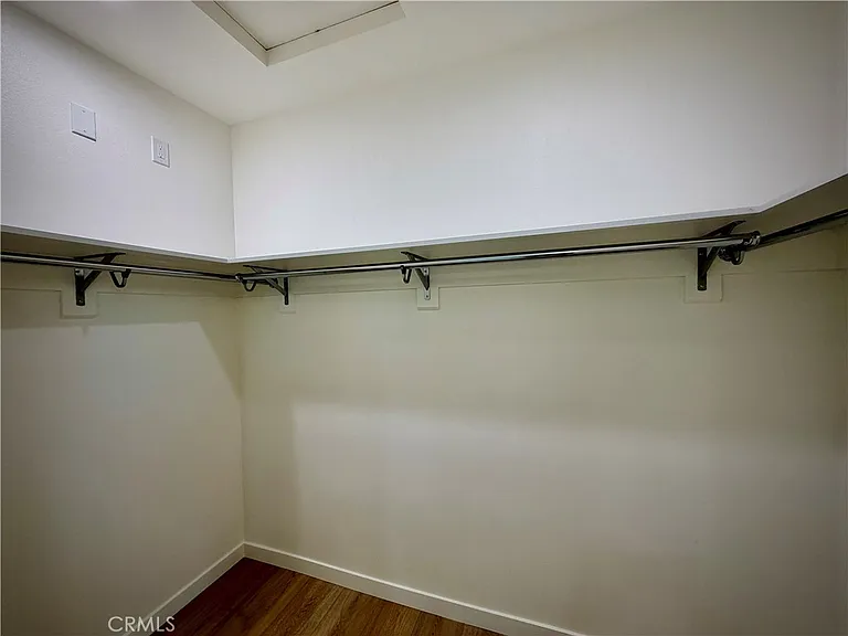 6118 Amos Ave — Photo 10