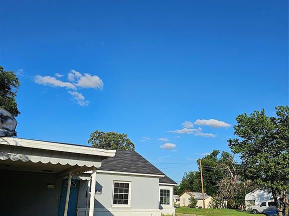 attached carport