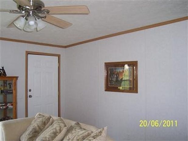 2nd image of 15130 New Columbus Rd