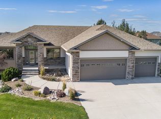 3700 Valley Dr, Bismarck, ND 58503